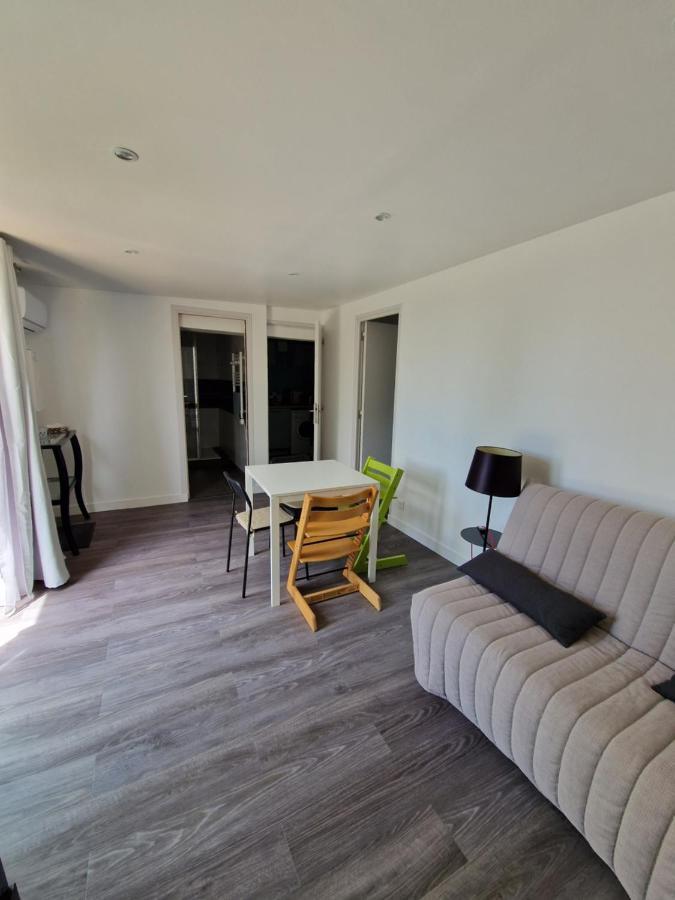 Appartement 2 Pieces Renove Avec Acces Piscine ペメナード エクステリア 写真