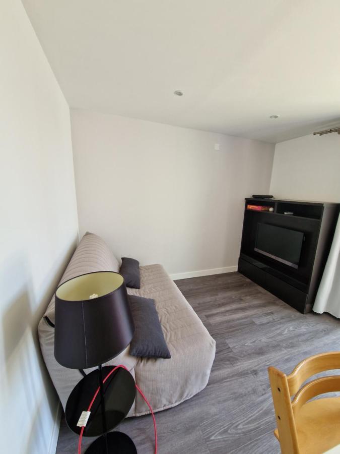 Appartement 2 Pieces Renove Avec Acces Piscine ペメナード エクステリア 写真